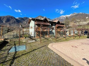 Property grounds - Il Giardino In Montagna Family Friendly, Tenno, Italy (Tenno)