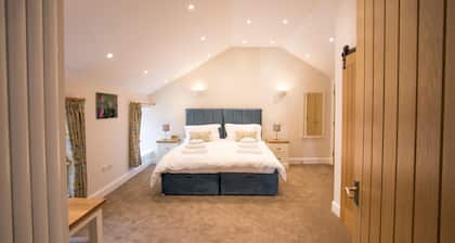 Accessible Apartment in the Grade II Listed Netherby Hall