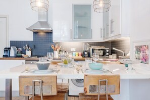 Apartment | 2 bedrooms - West Kensington Home Near Earls Court (London)