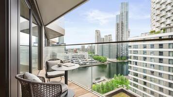 Apartment | 2 bedrooms, Internet