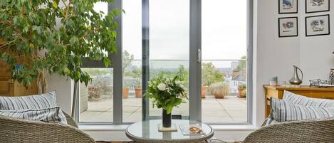 Apartment | 2 bedrooms, Internet