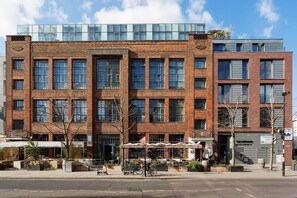 2 bedrooms, Internet - Art of Glass in London (London)