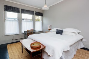 4 bedrooms, Internet - The Open Page in London (London)