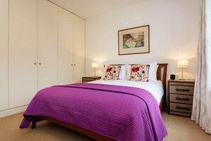 2 bedrooms, Internet - Whitehouse Apartment (London)