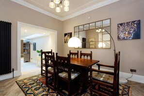 4 habitaciones y acceso a internet 