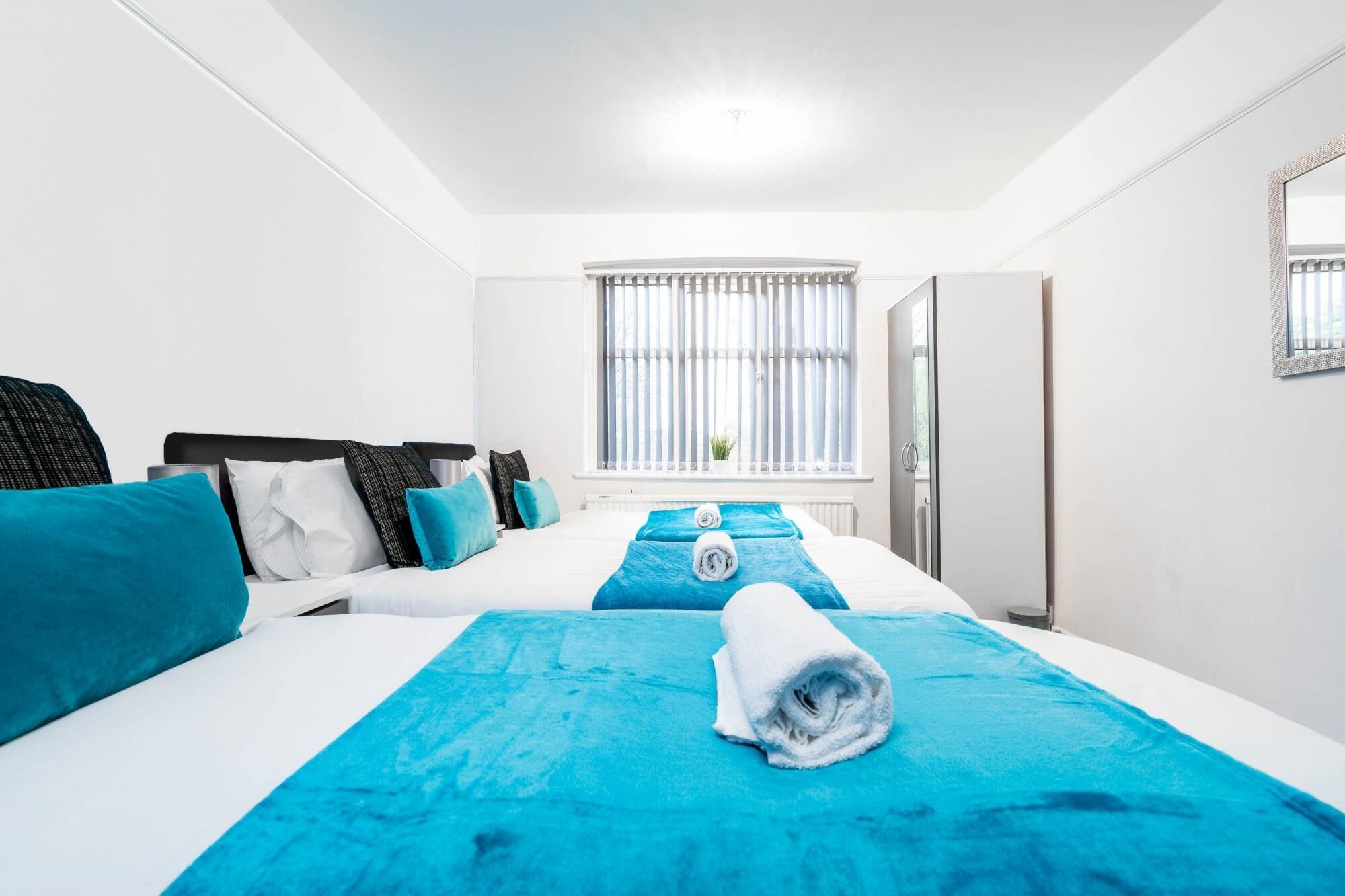 House | 5 bedrooms, Internet