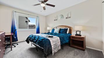 3 chambres, bureau, fer et planche à repasser, Wi-Fi gratuit