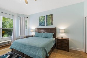 4 bedrooms, iron/ironing board, free WiFi, bed sheets