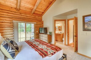 3 chambres, fer et planche à repasser, Wi-Fi gratuit, draps fournis