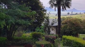 Down duvets, bed sheets