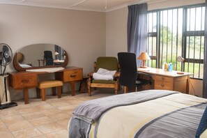 Romantic Cabin - Oban Historical Guest Farm (Maluti a Phofung)