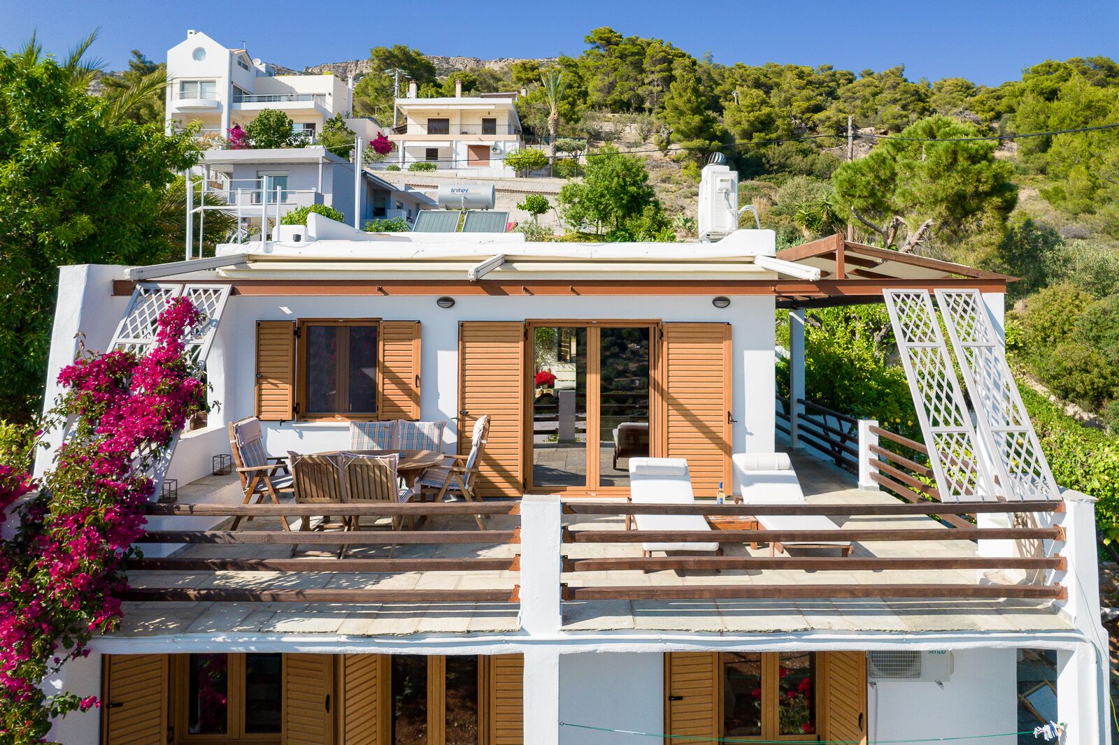 Fachada da propriedade