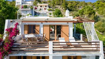 Fachada da propriedade