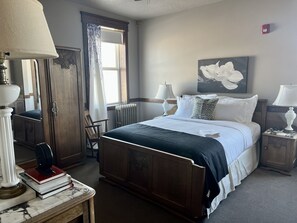 Quarto com design assinado | Roupas de cama premium, edredons de pluma, individualmente decorados