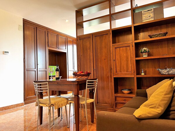 Classic Studio | Living area