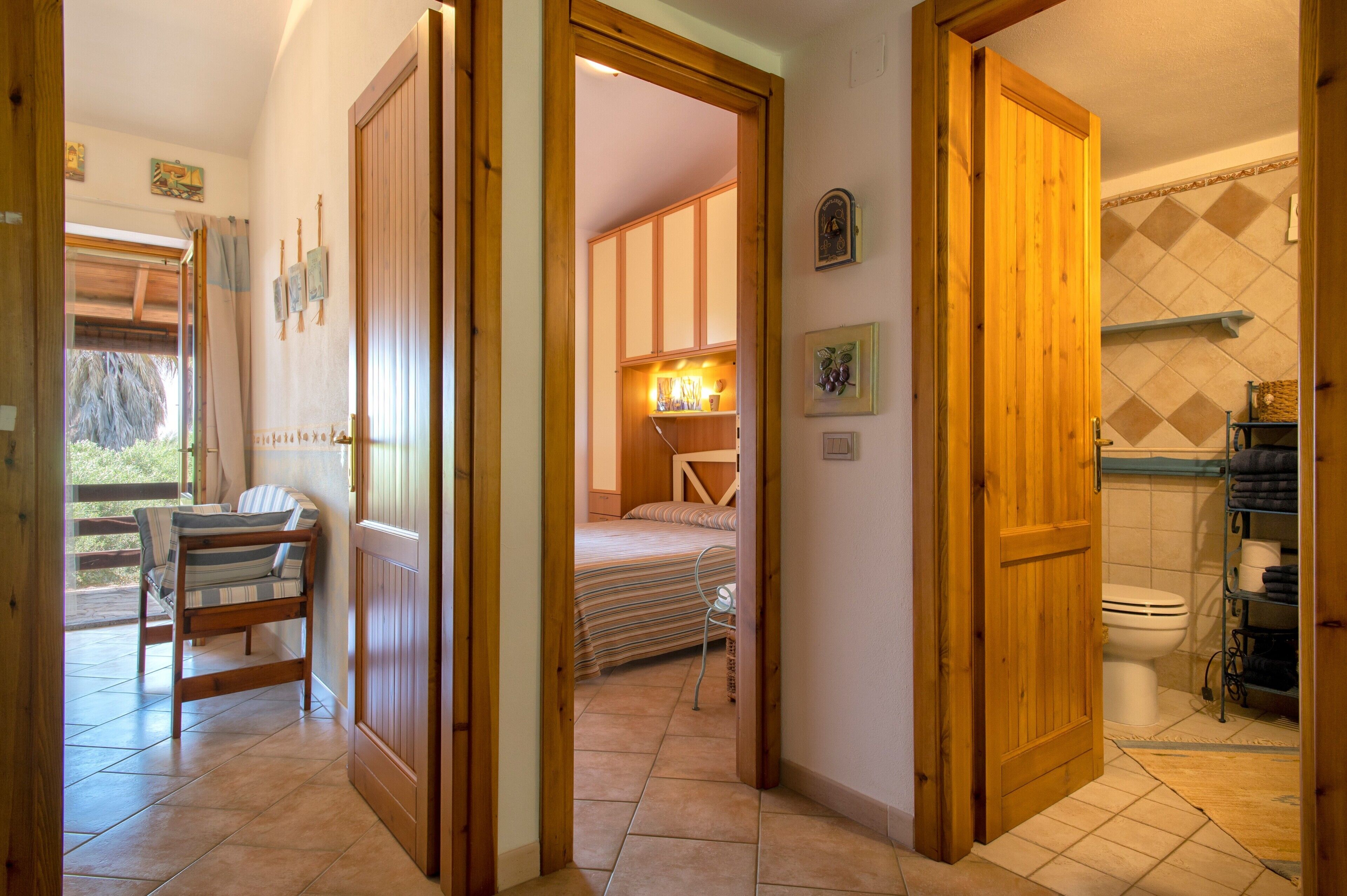 2 camere, ferro/asse da stiro, Wi-Fi gratuito
