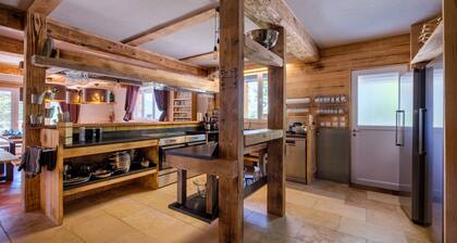 Domaine de la plaine with Pool & Garden