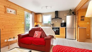 TV, peis og DVD-spiller