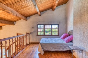 Interior - Villa "Montady" with Private Pool, Private Terrace and Wi-Fi (Montady)