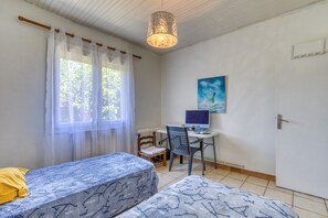 3 soverom, strykejern/-brett, wi-fi (inkludert) og sengetøy