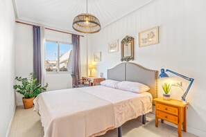 2 chambres, Wi-Fi gratuit, draps fournis
