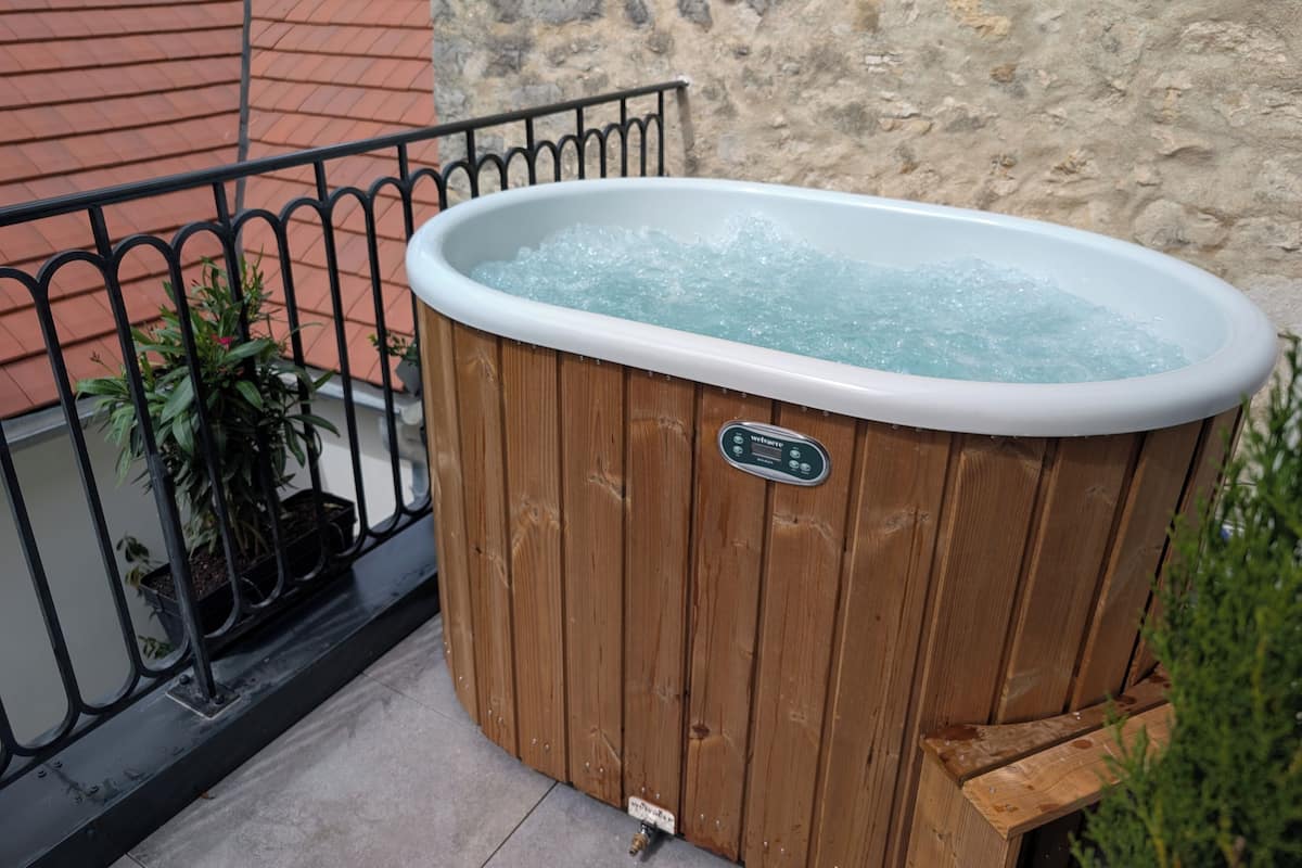 Suite, Hot Tub | Private spa tub