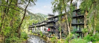 Chateau Roaring Fork Unit 7 | Deluxe Condo Overlooking the River, Four Blocks to Downtown Aspen