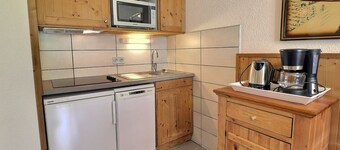Comfortable 2 Rooms, Ski-in, Near Shops
