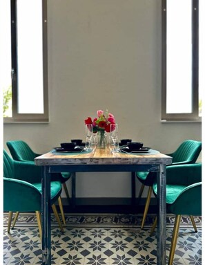 Dining - Jade Super Appart Cosy Avec Parking Gratuit (Roanne)