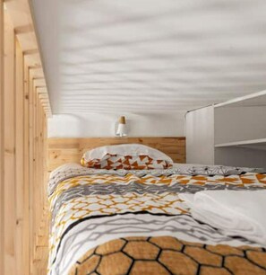 Wi-Fi gratuit, draps fournis