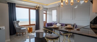 Shah Residence Hotel