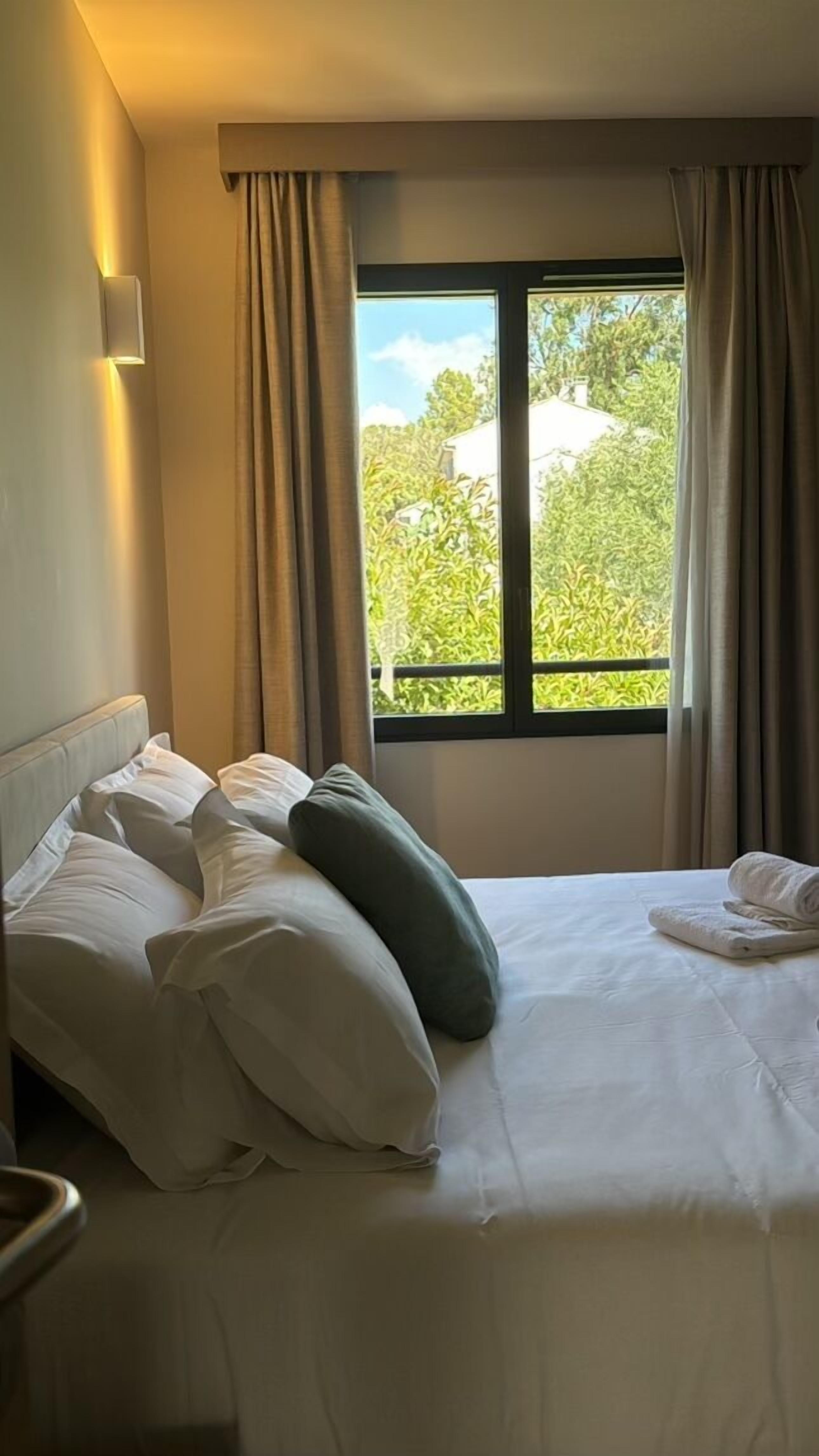 아파트, 침실 3개, 테라스, 정원 전망 | 객실 내 금고, 암막 커튼, 방음 설비, 다리미/다리미판