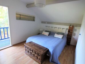 4 bedrooms, free WiFi
