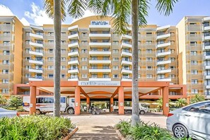 Mặt tiền nơi lưu trú