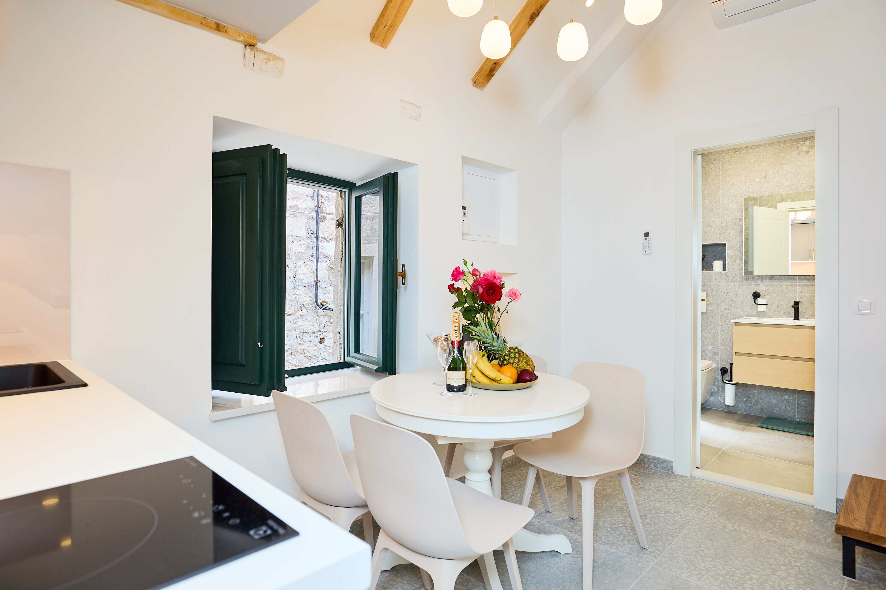 Design Villa | Living area | 42-inch Smart TV with digital channels, TV