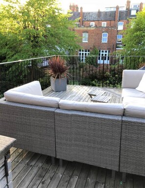 4 bedrooms, Internet - Highgate Style in London (London)