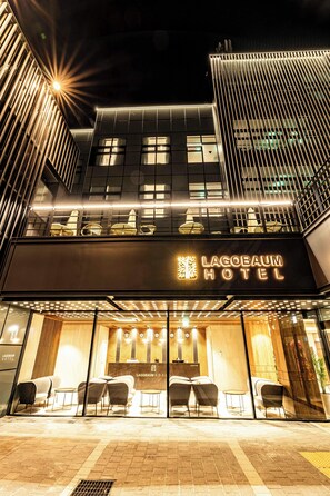 Voorkant van accommodatie