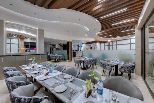 Restaurant - Click Sunburry Hotel Katra (Reasi)