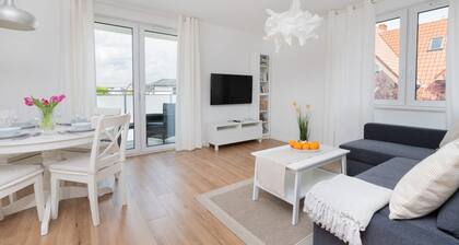 Comfortable Apartment in Puck | Balcony, Parking, Work Desk