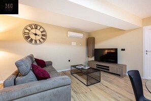 TV - Peaceful, comfy 1BR Nature Retreat: Serene Bliss (Mġarr)