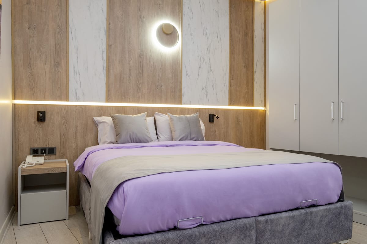 1 bedroom, minibar, laptop workspace, soundproofing