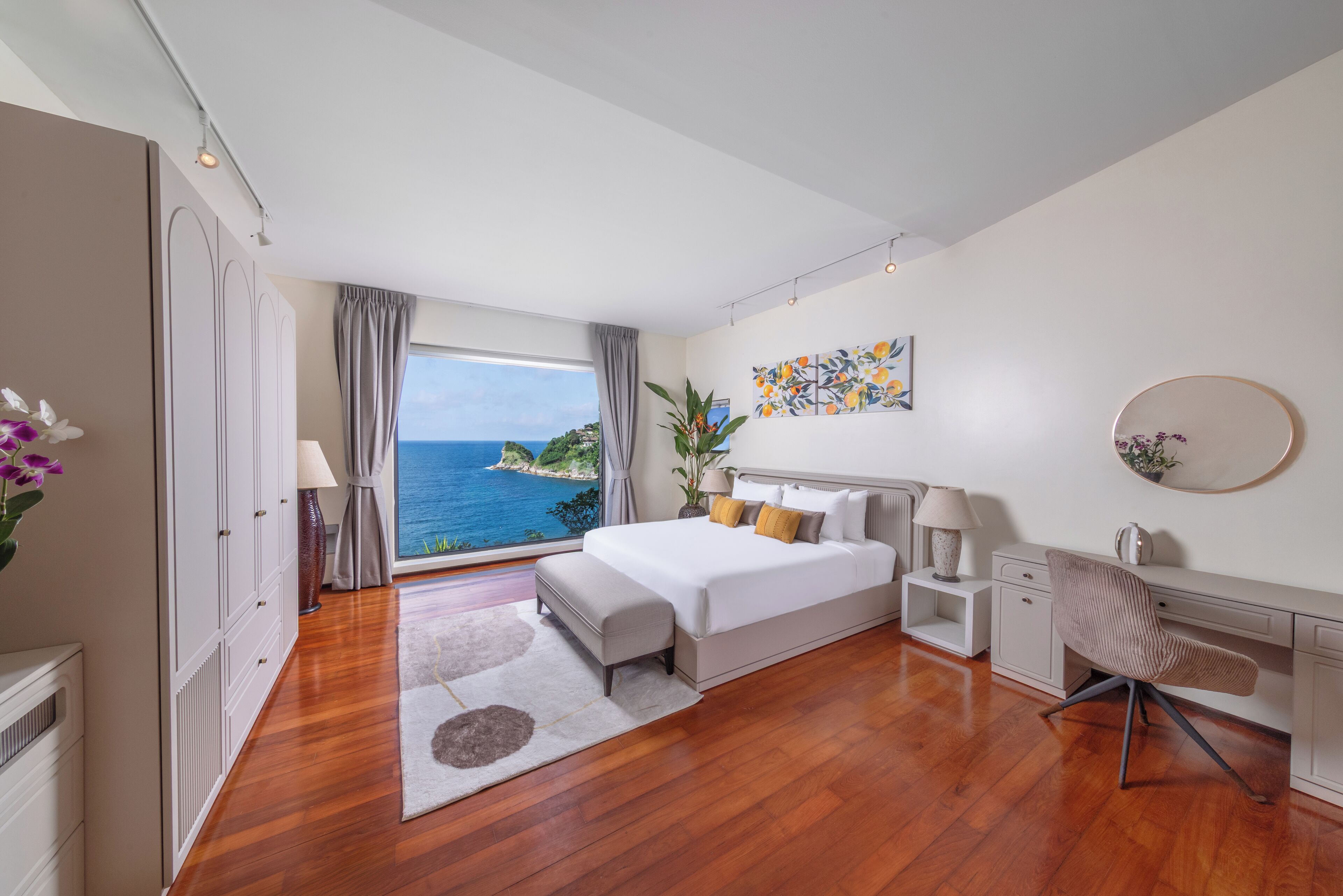 Luxury Villa, Multiple Bedrooms | Minibar, in-room safe, desk, laptop workspace