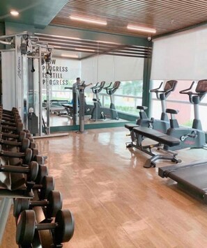 Fitness facility - 2-bed Apartment in Near Airport Paranaque (Parañaque)