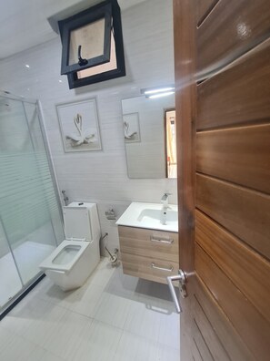 Shower, towels, soap, shampoo - Dakar Center Appart (Dakar)