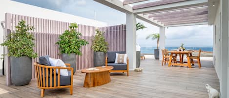 Honeymoon Penthouse | Terrace/patio