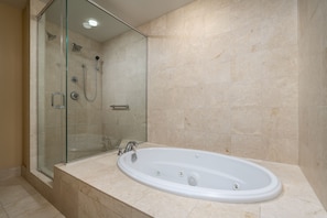 Shower, jetted bath, towels - Gorgeous Luxury 3 Bedroom  Oceanfront Penthouse with Truly Impressive Ocean Views! (Ocean City)