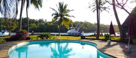 Casa de campo luxo, 2 quartos | Piscina | Piscina externa