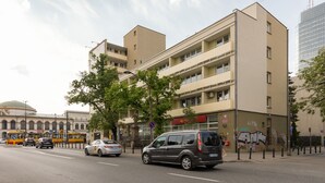 Gambar tidak terklasifikasi, 5 dari 19, tombol