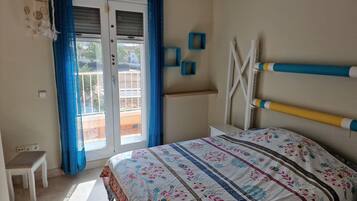 3 chambres, bureau, fer et planche Ă repasser, Wi-Fi gratuit