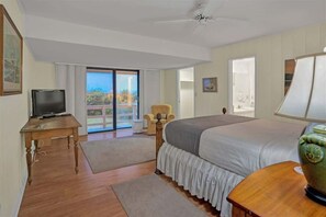 8 habitaciones, tabla de planchar con plancha, wifi y ropa de cama 